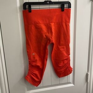 lululemon athletica Coral In the Flow crop Leggings sz 6